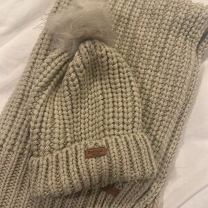 Barbour hat and scarf set